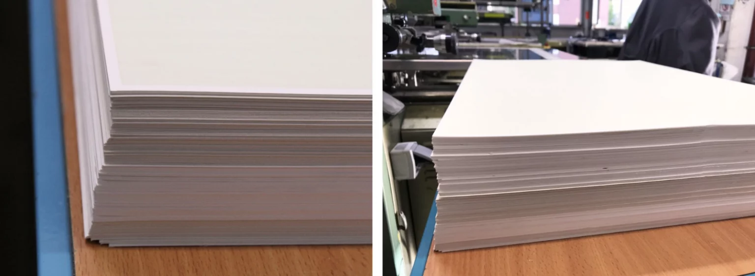 Nahaufnahme von Posterpapier mit vorgedruckter Nachleuchtfarbe, bereit für zweite Farbschicht