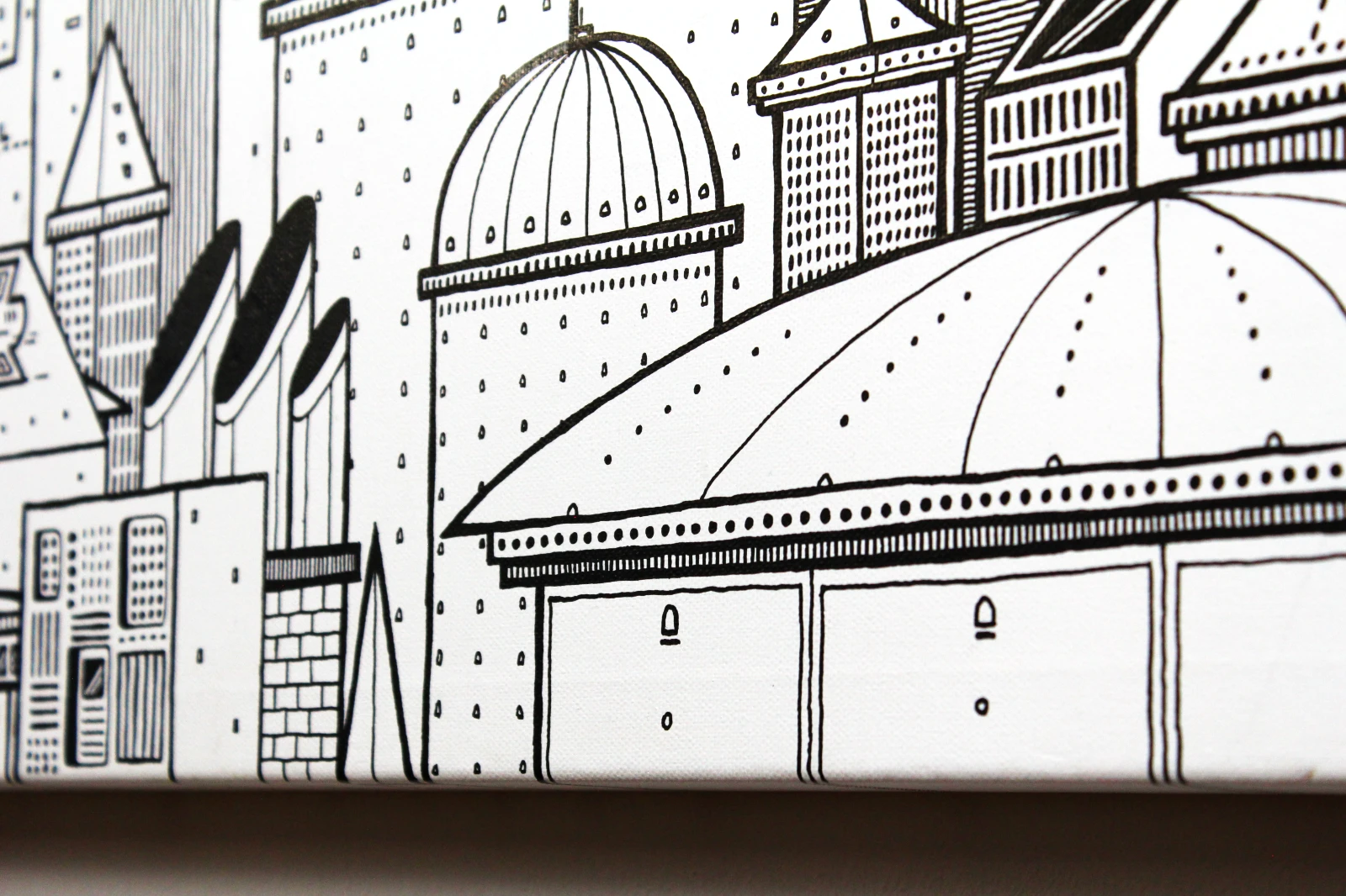 Leinwand „Krom City“, Detailansicht Struktur und Linien, Acryl und Fineliner, 1,5 × 1 m, Schwarz-Weiß, Fiete Koch.